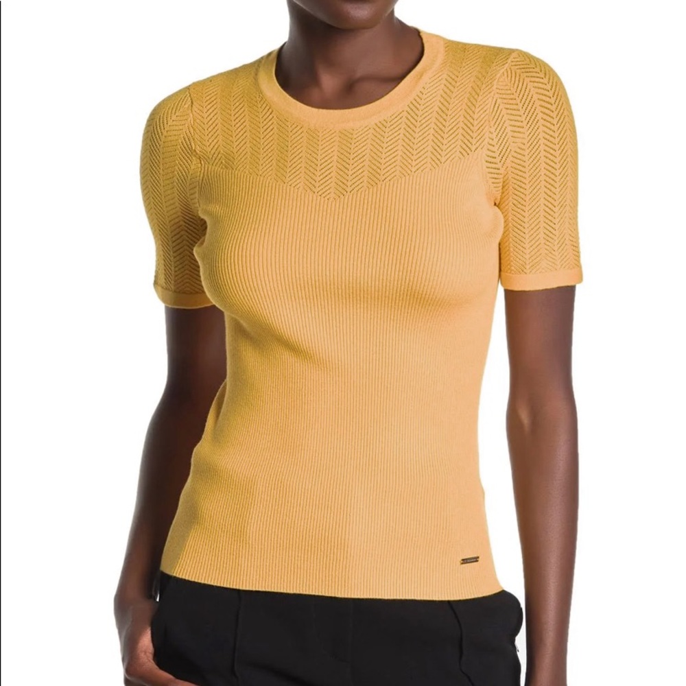 T Tahari Womens Illuminating Mustard Yellow Ribbed Short Sleeve Shirt Sweetheart
